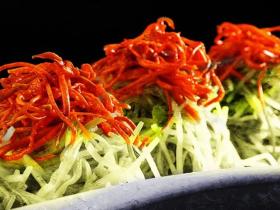虫草花拌豆腐皮